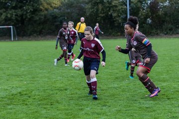 Bild 25 - C-Juniorinnen Halstenbek-Rellingen - St.Pauli : Ergebnis: 0:5